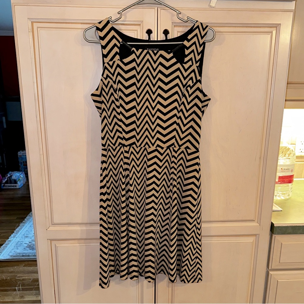 Chevron Patterned Black and Tan Dress